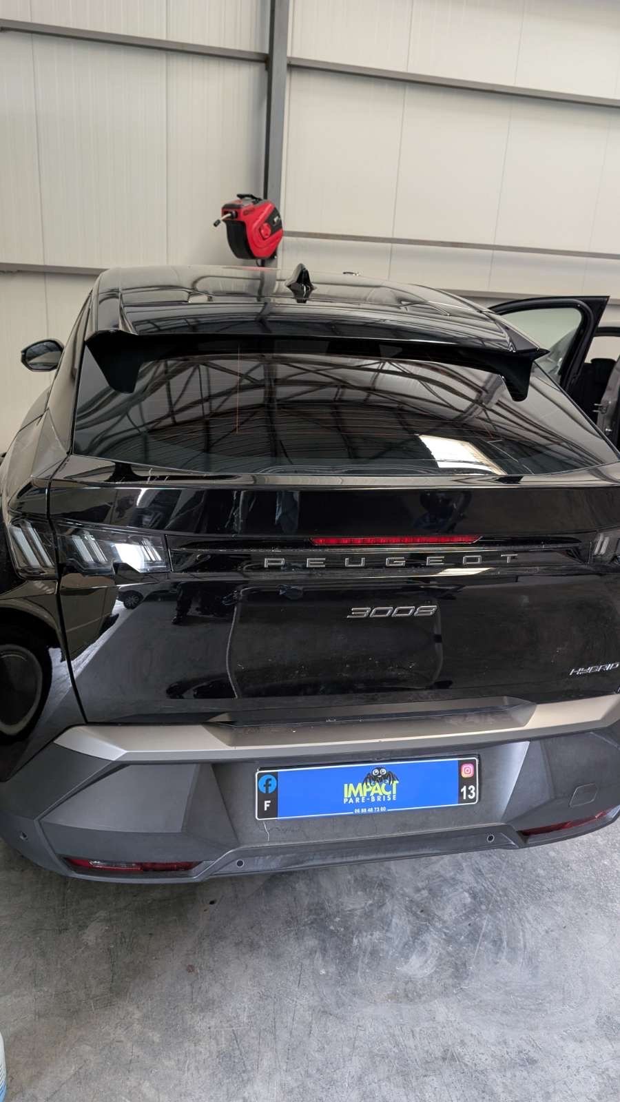 Finition Peugeot 3008 Hybrid - Étape 3